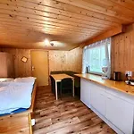 Prázdninový areál Standard Auf Ruegen - Bis 5 Personen - Nur 100m Zum Naturstrand - Mitten Im Wald - Familien Und Hunde Herzlich Willkommen - Schwalbennest 2*