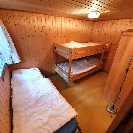 홀리데이파크 Standard Auf Ruegen - Bis 5 Personen - Nur 100m Zum Naturstrand - Mitten Im Wald - Familien Und Hunde Herzlich Willkommen - Schwalbennest 2*