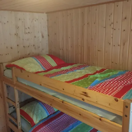Prázdninový areál Standard Auf Ruegen - Bis 5 Personen - Nur 100m Zum Naturstrand - Mitten Im Wald - Familien Und Hunde Herzlich Willkommen - Schwalbennest 2*
