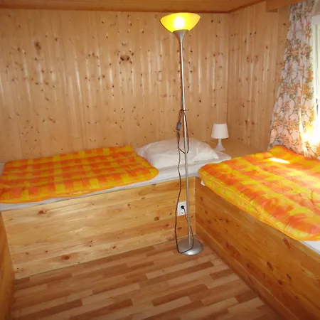 Schwalbennest Ferienpark 2*